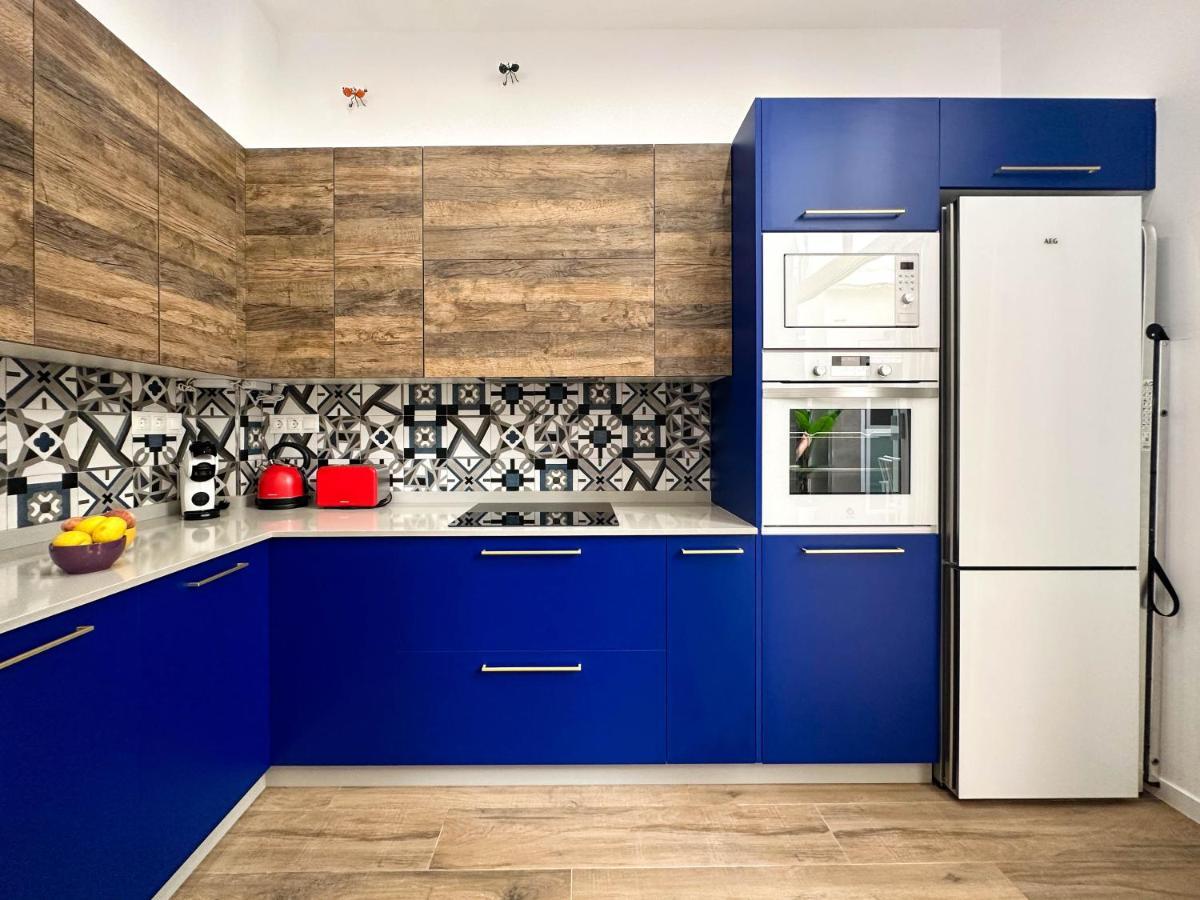 Capitan Rueda Apartments Alicante - Parking 10 Euros Per Day 외부 사진